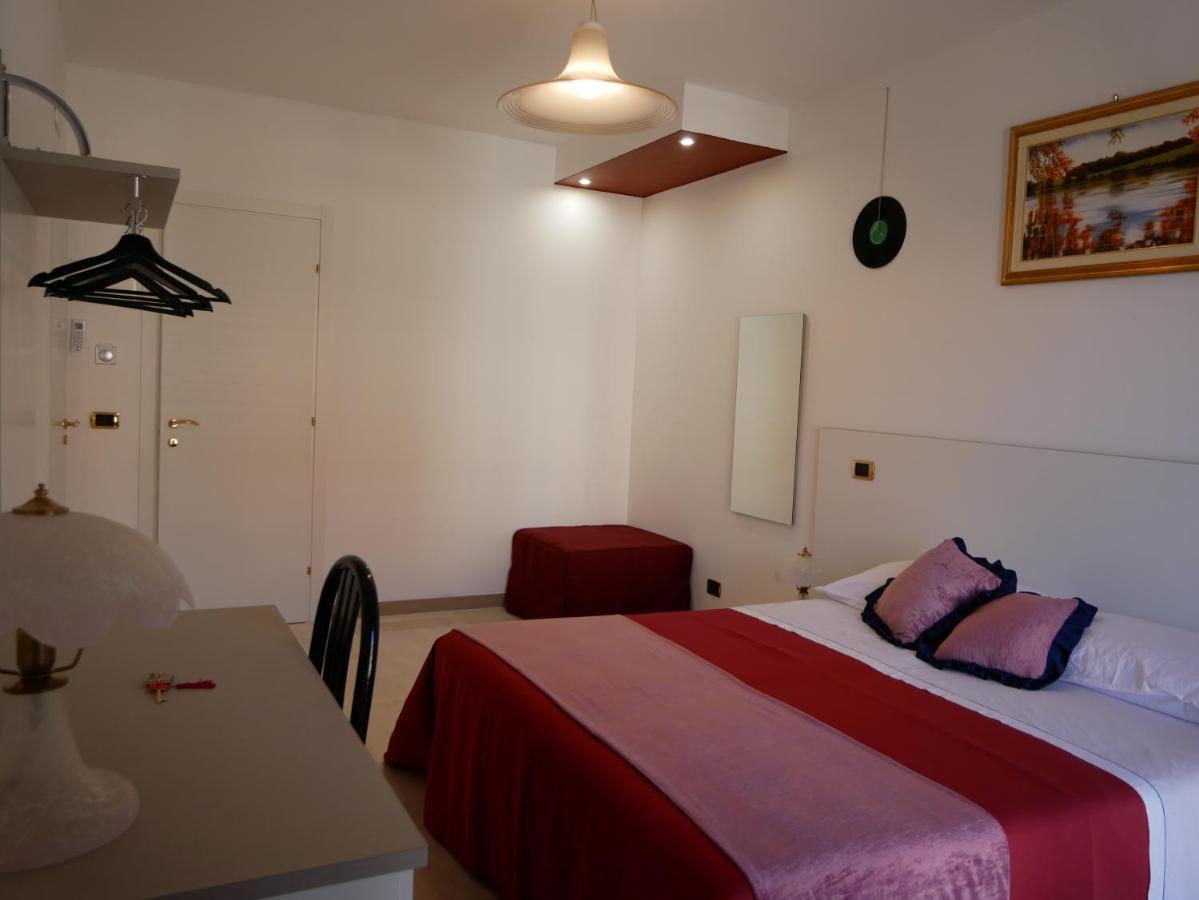 Donna Nicla B&B Matera Bagian luar foto