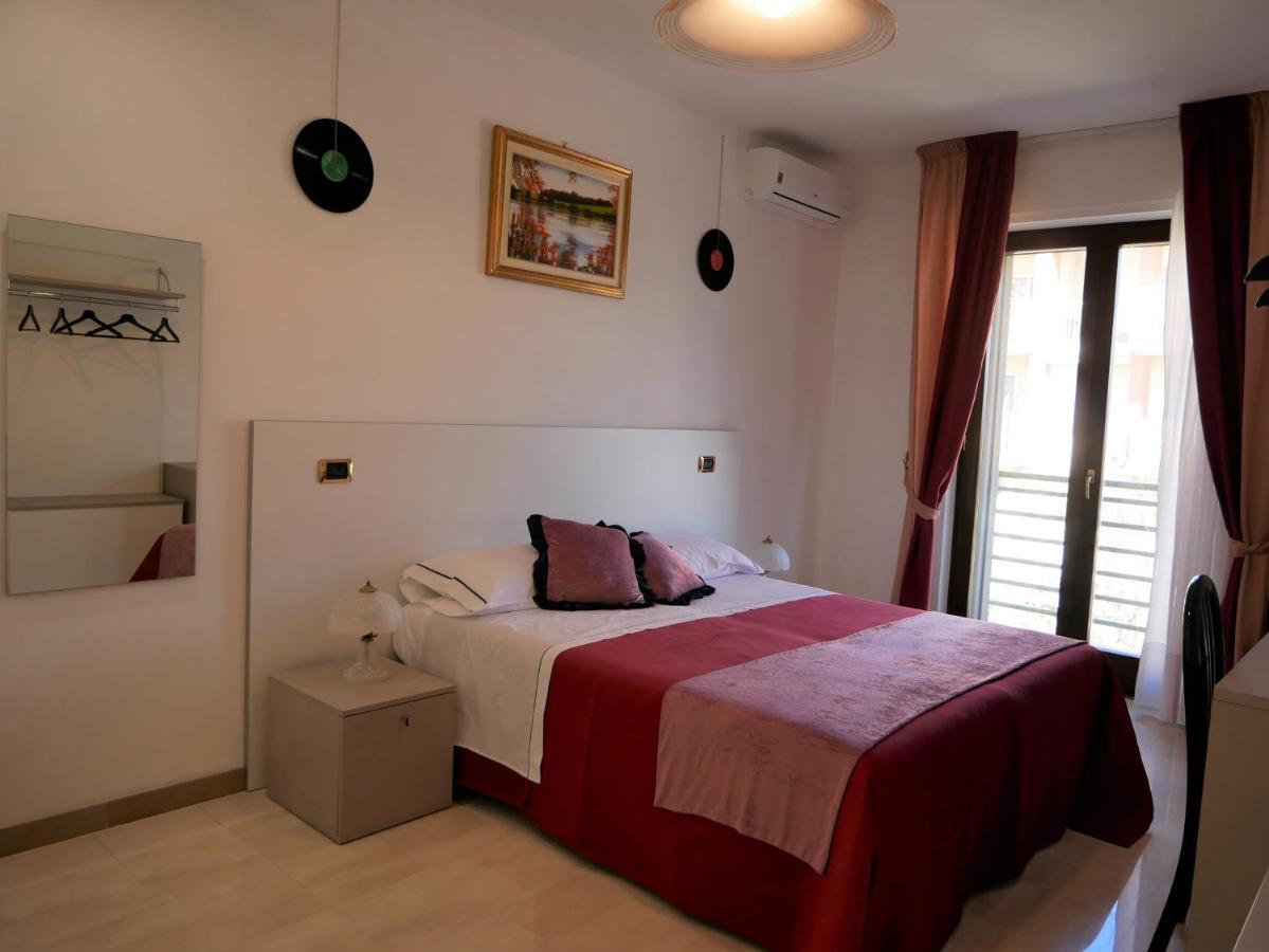 Donna Nicla B&B Matera Bagian luar foto
